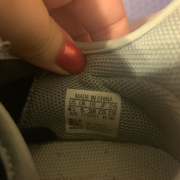 Adidas Tubular Shadow - Picture 3 of 4